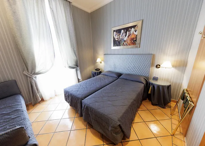 Otel Lirico 3*