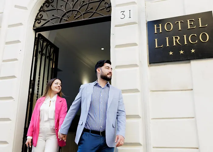 Hotel Lirico