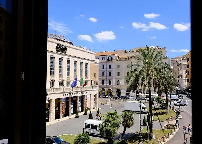 Hotel Lirico Roma