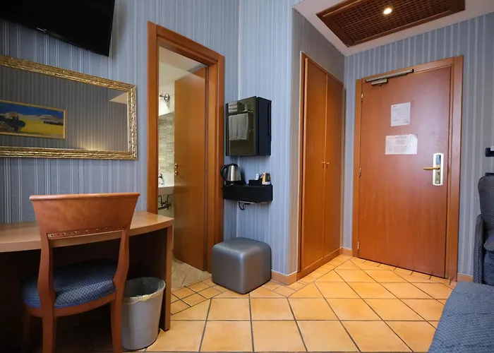Otel Lirico 3*