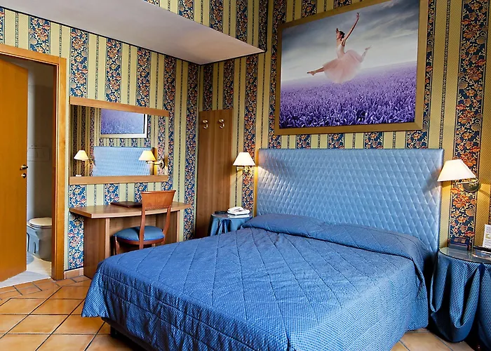Hotel Lirico Roma
