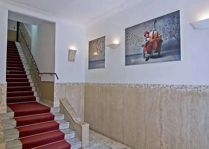 Lirico Otel Roma