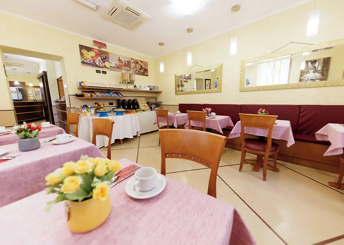 Lirico Hotel 3*