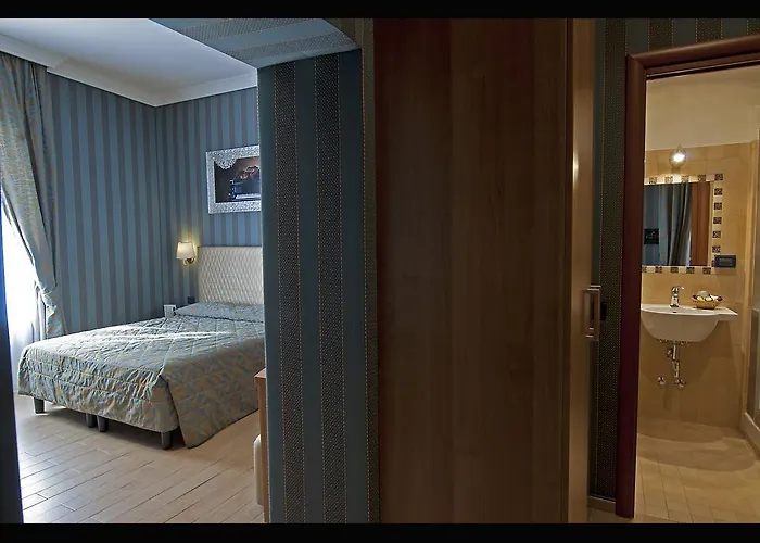 Hotel Lirico